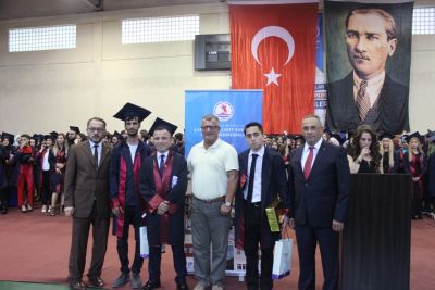 “ Borsa Meslek Yüksek Okulu, Kep Attı ”