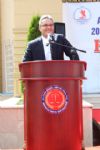 Hukuk Fakültesi 3. Dönem Mezunlarını Verdi